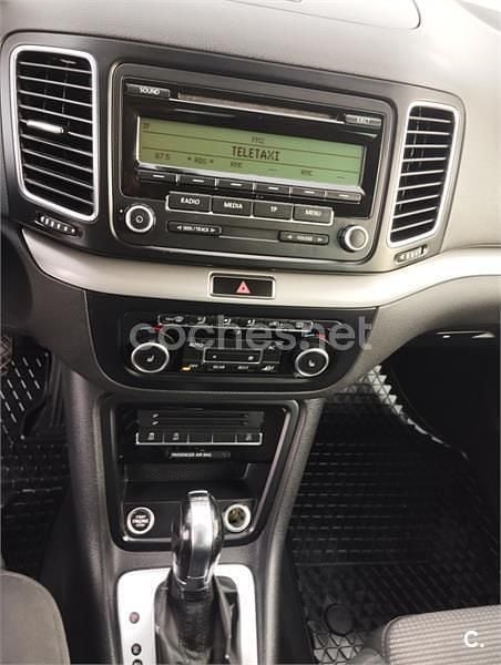 Usado VW Sharan Sport 140 CV (102 kW) 2011 Negro Monovolumen