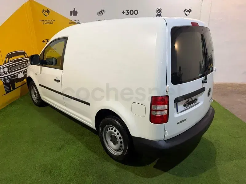 Usado VW Caddy Pro 75 CV (55 kW) 2014 Blanco Monovolumen