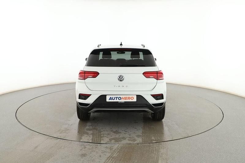 Usado VW T-Roc Advance 116 CV (85 kW) 2021 Blanco SUV