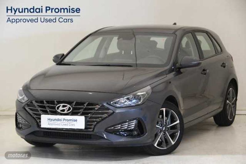 Dark night Usado 2024 Hyundai i30 | 19.900 € (Precio justo) - Imagen 1/4