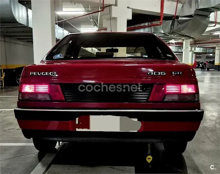 Usado Peugeot 405 110 CV (80 kW) 1991 Granate Berlina