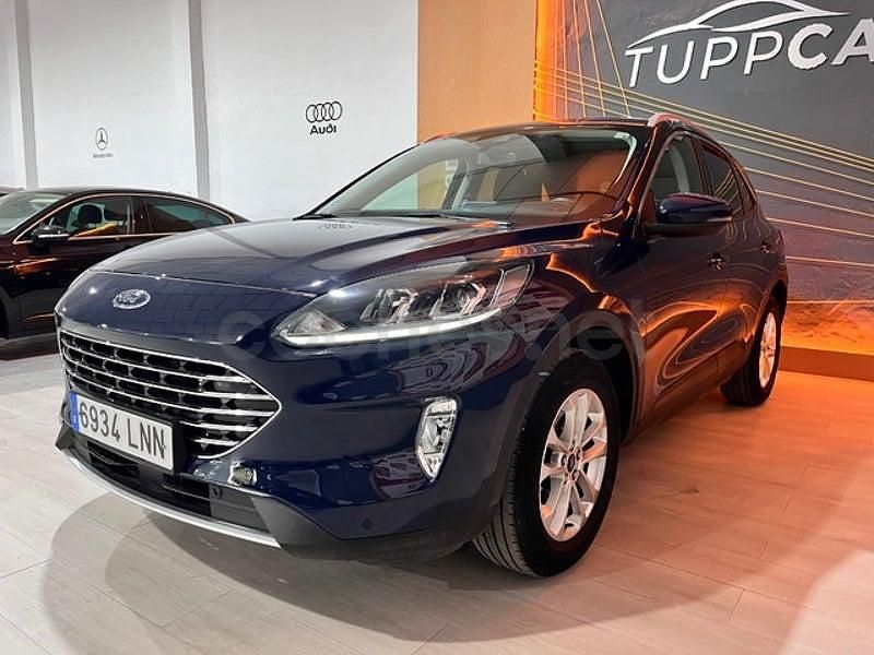 Usado Ford Kuga Titanium 120 CV (88 kW) 2021 Azul SUV