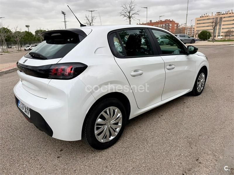 Begagnad Peugeot 208 Active 100 HK (73 kW) 2022 Blå Halvkombi