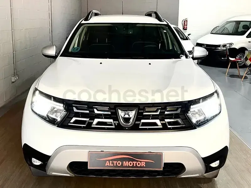 Usado Dacia Duster Prestige 115 CV (84 kW) 2022 Blanco SUV
