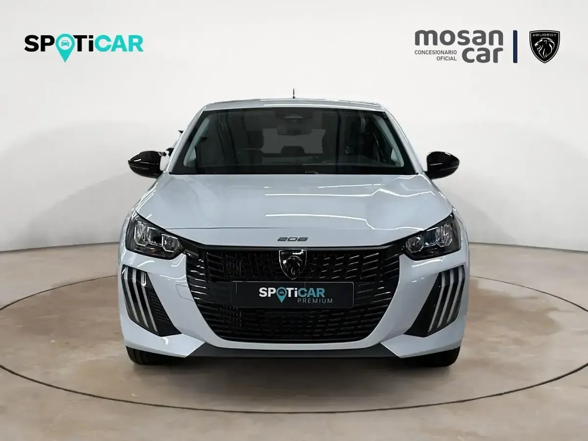 Usado Peugeot 208 Style 101 CV (74 kW) 2025 Blanco Utilitario