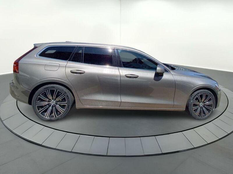 Usado Volvo V60 Inscription 390 CV (286 kW) 2020 Gris Familiar