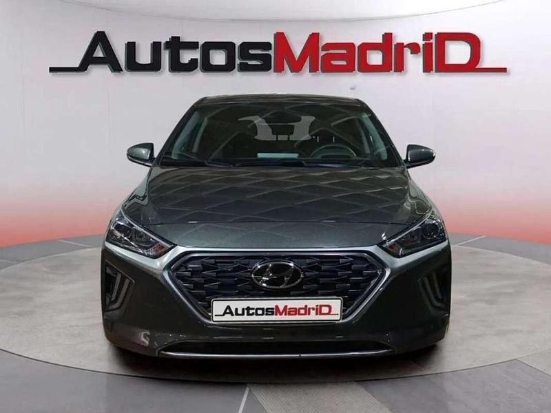 Usado Hyundai Ioniq 141 CV (103 kW) 2022 Gris Utilitario