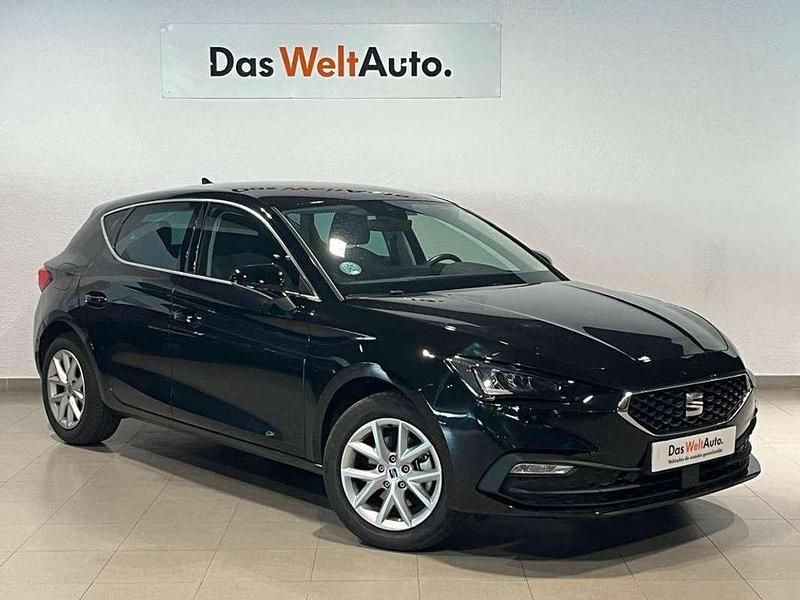 Negro Usado 2024 Seat Leon Style Utilitario | 17.900 € (Buen precio) - Imagen 1/4