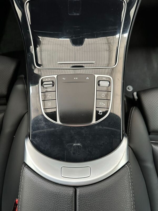 Negro Usado 2022 Mercedes GLC300e | 489.000 € - Imagen 1/4