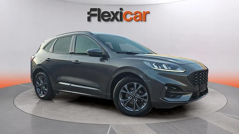 Usado Ford Kuga ST-Line 120 CV (88 kW) 2024 Gris SUV