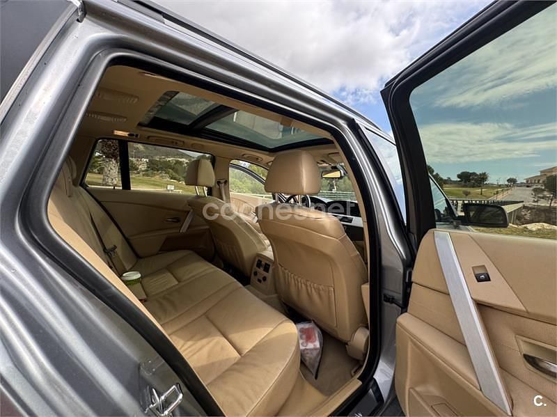 Usado BMW 535 M Sport 272 CV (200 kW) 2007 Gris / plata Familiar