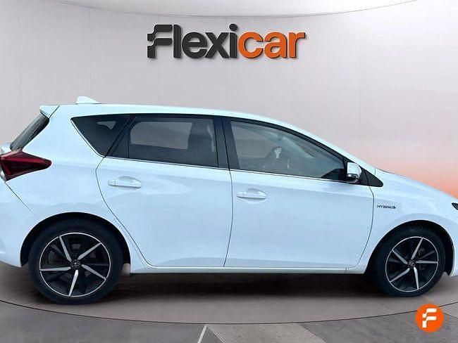 Usado Toyota Auris Hybrid 136 CV (100 kW) 2018 Blanco