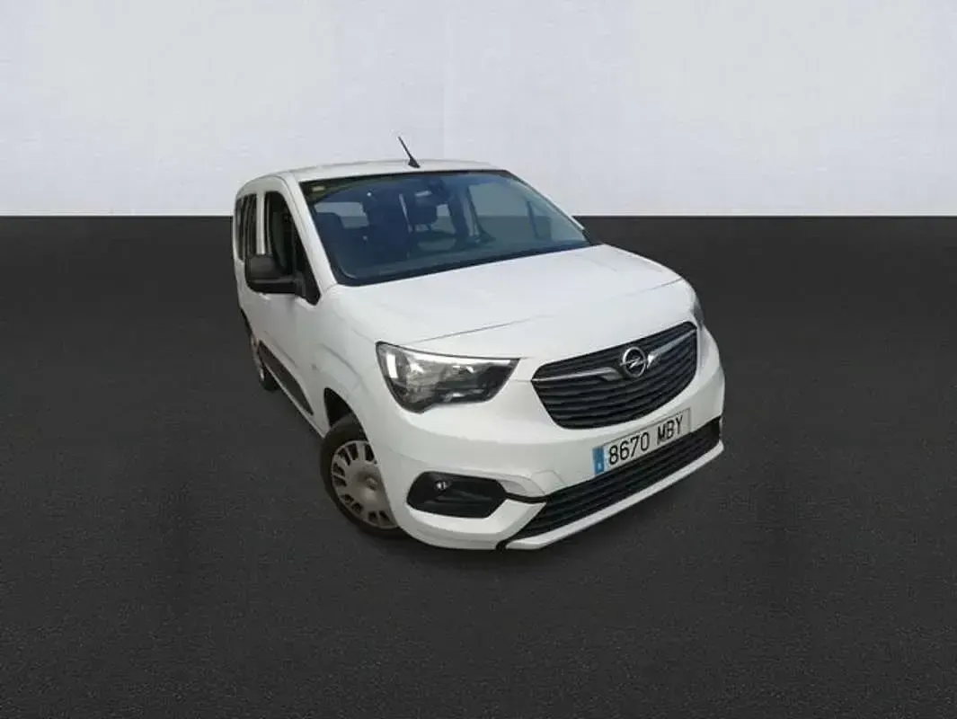 Usado Opel Combo Business Edition 102 CV (75 kW) 2022 Blanco Monovolumen