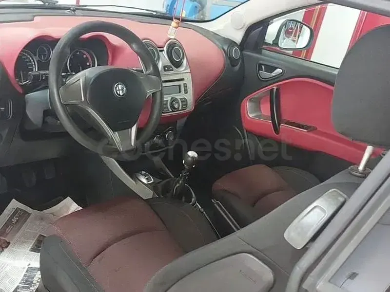 Usado Alfa Romeo MiTo Distinctive 95 CV (69 kW) 2011 Beige Utilitario