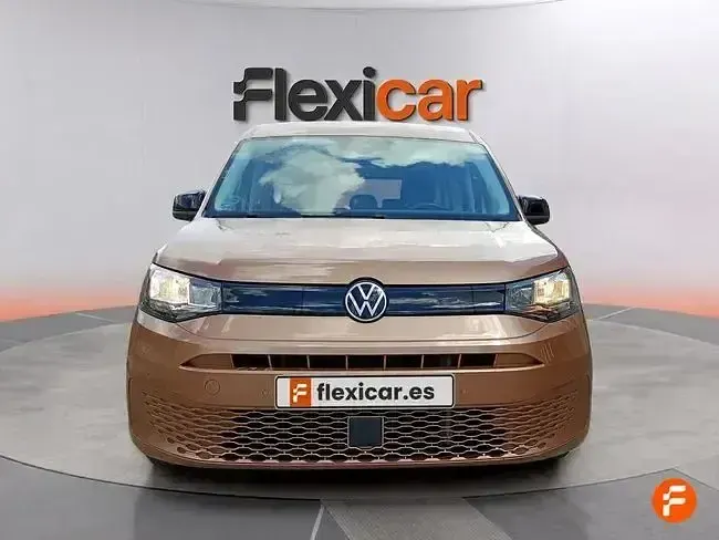 Usado VW Caddy Maxi California 122 CV (89 kW) 2024 Beige Monovolumen