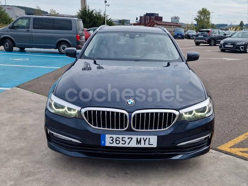 Negro Usado 2018 BMW 520 Familiar | 21.000 € (Precio justo) - Imagen 1/4