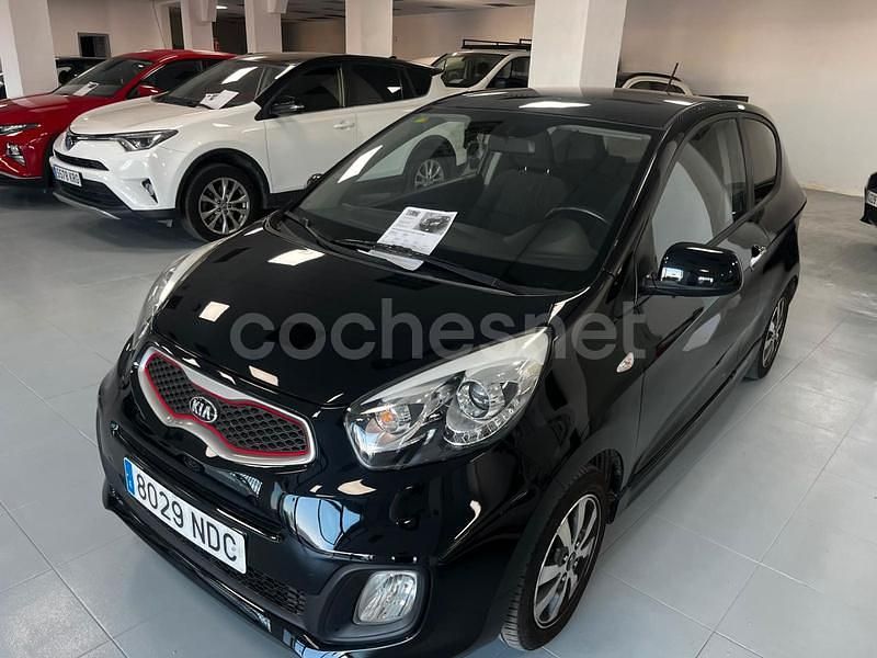 Negro Usado 2015 Kia Picanto Utilitario | 6900 € (Precio justo) - Imagen 1/4