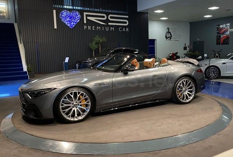 Usado Mercedes SL63 AMG AMG 585 CV (430 kW) 2023 Gris / plata Descapotable