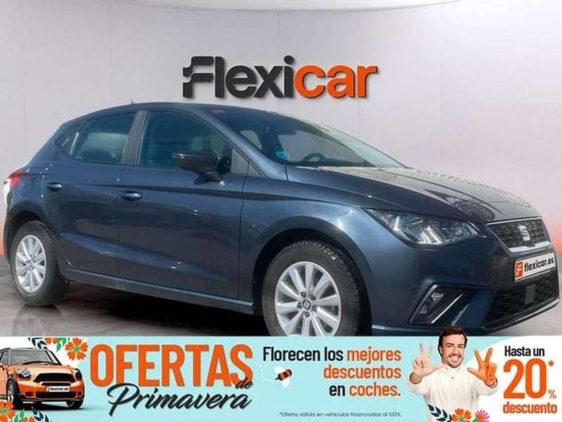 Usado Seat Ibiza Reference 80 CV (58 kW) 2019 Gris Utilitario