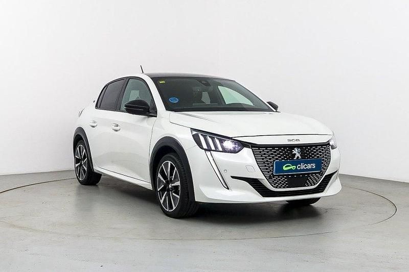 Usado Peugeot e-208 GT-line 100 kW (136 CV) 2020 Utilitario