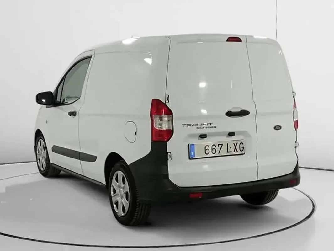 Usado Ford Transit Trend 101 CV (74 kW) 2022 Blanco Van