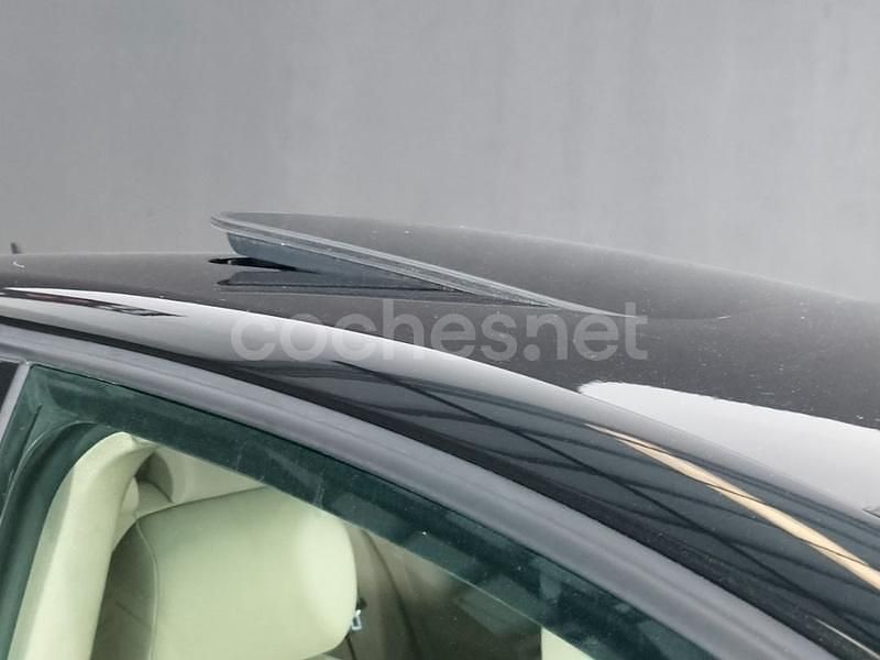 Usado VW Golf V Highline 105 CV (77 kW) 2005 Negro Berlina