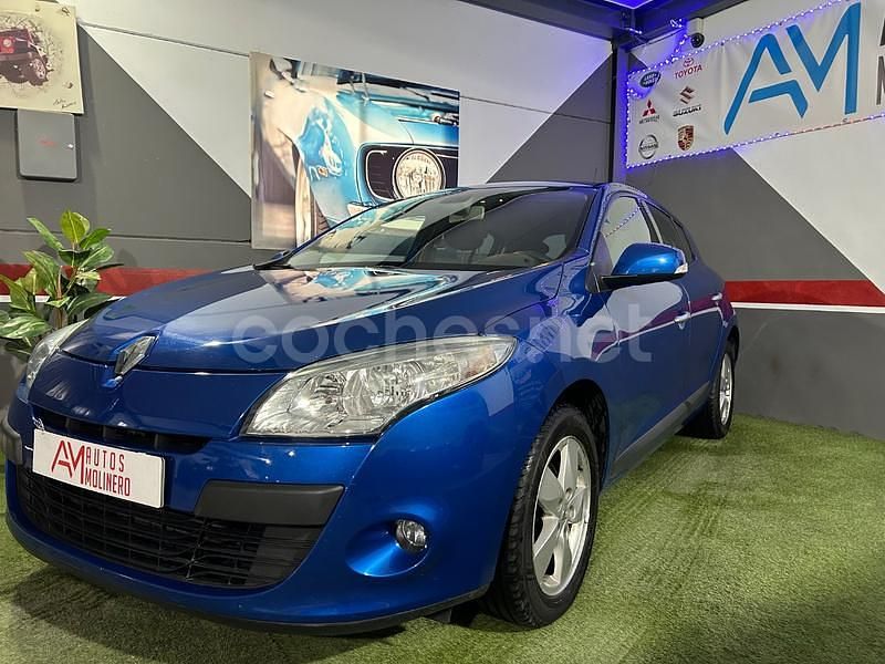 Azul Usado 2011 Renault Mégane III Dynamique Berlina | 5500 € (Precio justo) - Imagen 1/4