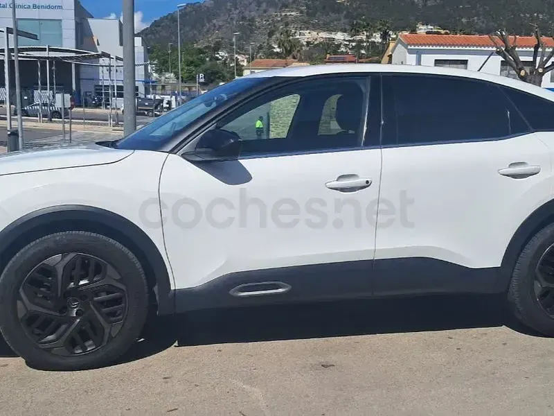 Usado Citroën C4 Shine 130 CV (95 kW) 2021 Blanco Berlina