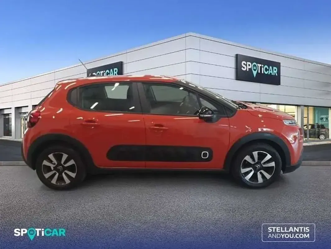 Usado Citroën C3 Feel 82 CV (60 kW) 2017 Naranja Berlina