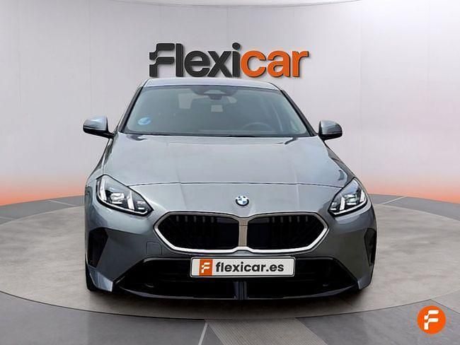 Usado BMW 120 163 CV (119 kW) 2025 Gris Utilitario