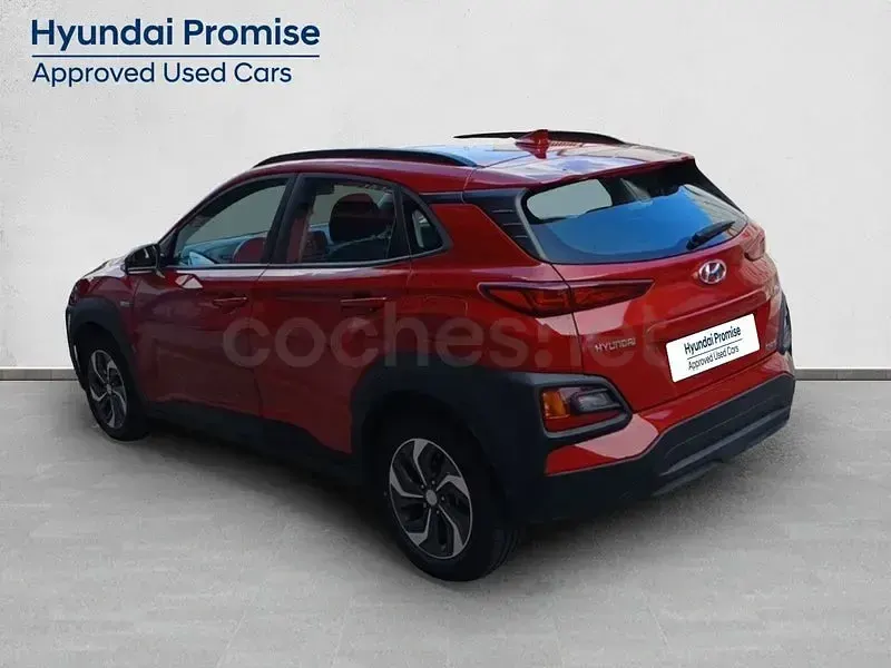 Usado Hyundai Kona 141 CV (103 kW) 2020 Granate SUV