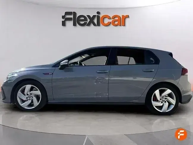 Usado VW Golf VIII GTI 245 CV (180 kW) 2021 Gris