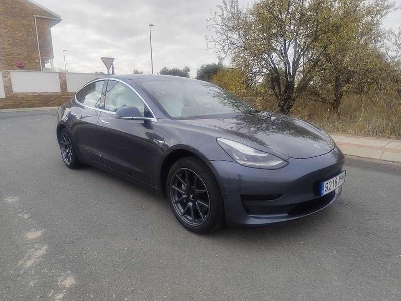 Gris Usado 2020 Tesla Model 3 Standard Range Berlina | 20.990 € (Precio justo) - Imagen 1/4