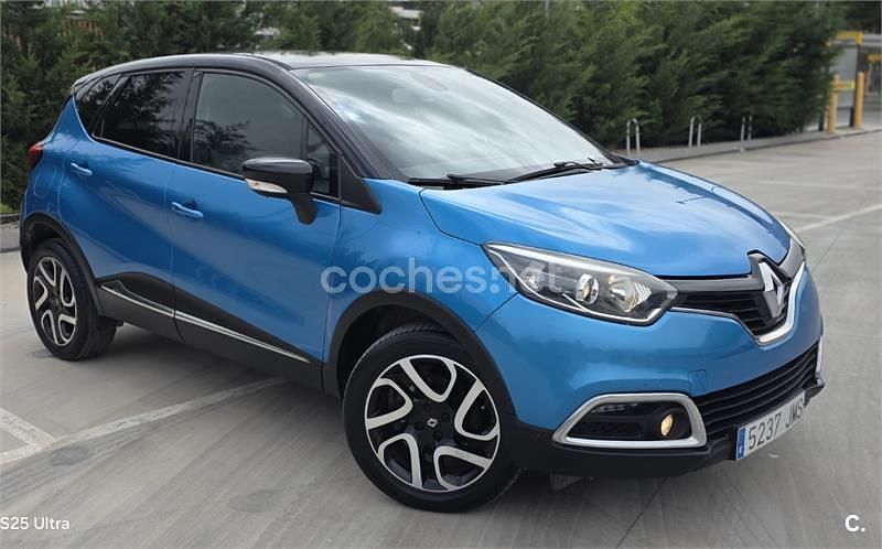Usado Renault Captur Zen 90 HP (66 kW) 2017 Azul SUV
