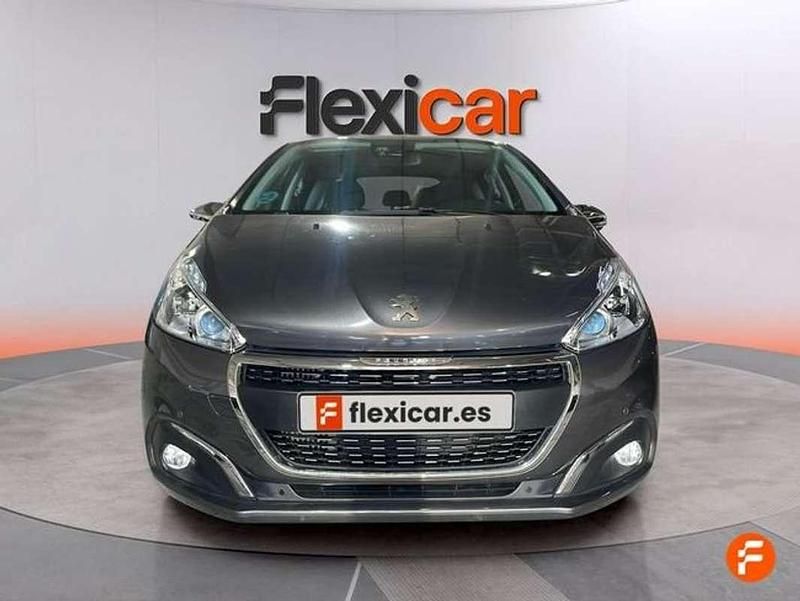 Usado Peugeot 208 Allure 100 CV (73 kW) 2019 Gris Utilitario