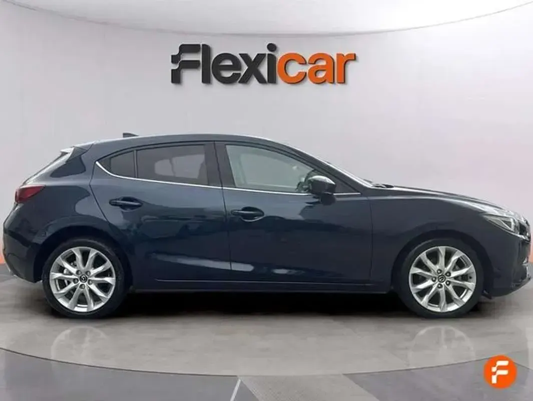 Usado Mazda 3 Luxury 150 CV (110 kW) 2015 Azul Utilitario