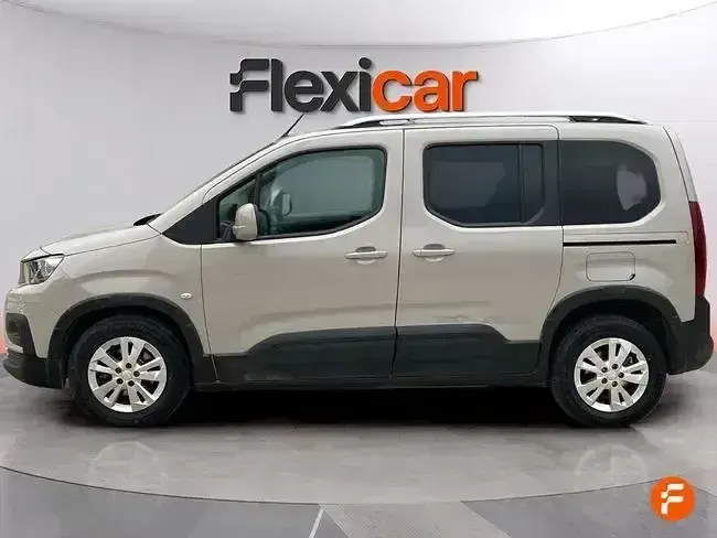 Usado Peugeot Rifter Allure 130 CV (95 kW) 2019 Gris Monovolumen