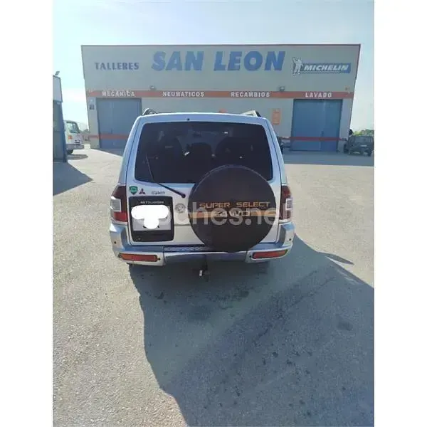 Usado Mitsubishi Montero 165 CV (121 kW) 2001 Gris / plata SUV