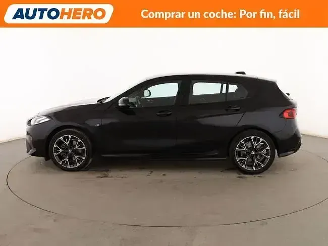 Usado BMW 120 Comfort Edition 163 CV (119 kW) 2025 Negro Utilitario
