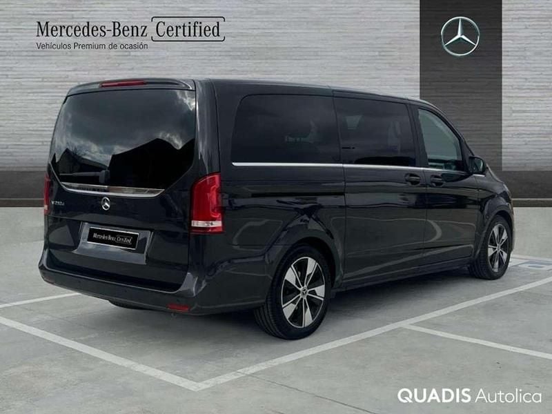 Usado Mercedes V250 Avantgarde 190 CV (139 kW) 2020 Gris Monovolumen