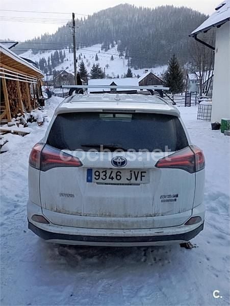 Usado Toyota RAV4 Hybrid Advance 197 CV (144 kW) 2016 Blanco SUV