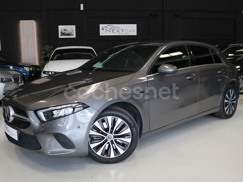 Gris / plata Usado 2020 Mercedes A250 Berlina | 23.500 € (Buen precio) - Imagen 1/4