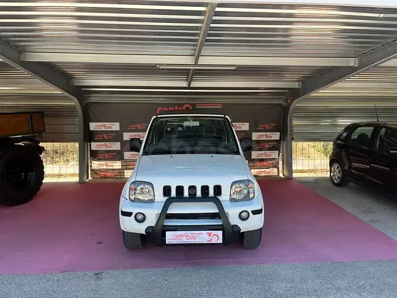 Usado Suzuki Jimny 80 CV (58 kW) 2002 Blanco SUV