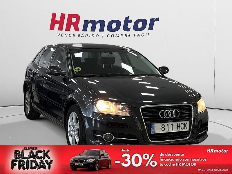 Negro Usado 2011 Audi A3 Attraction Utilitario | 10.200 € (Precio justo) - Imagen 1/4