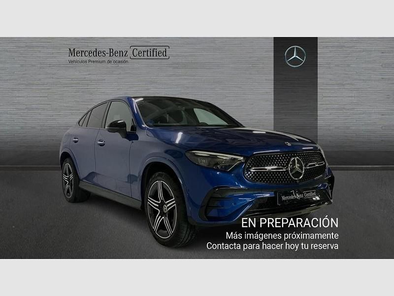 Usado Mercedes GLC300e 333 CV (244 kW) 2023 Azul Coupe