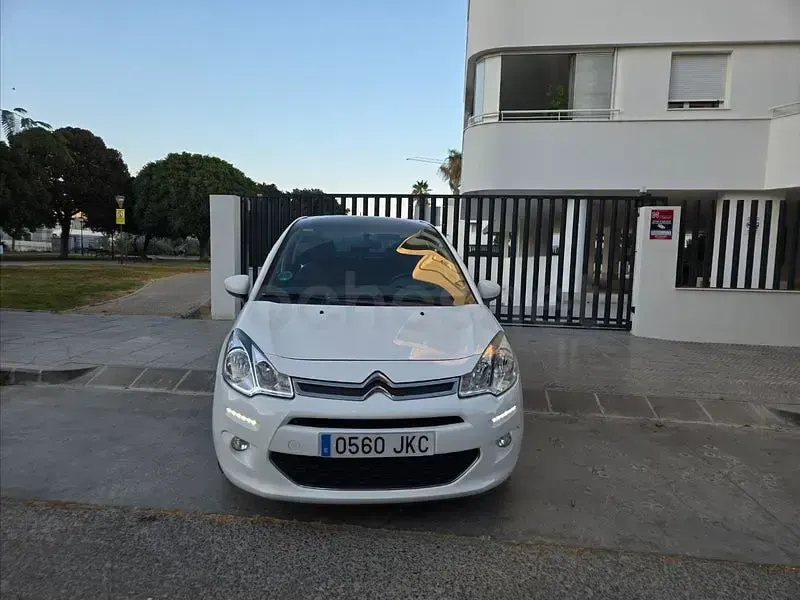 Usado Citroën C3 75 CV (55 kW) 2015 Blanco Berlina