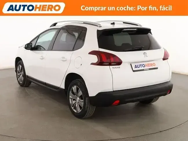 Usado Peugeot 2008 Style 100 CV (73 kW) 2019 Blanco SUV