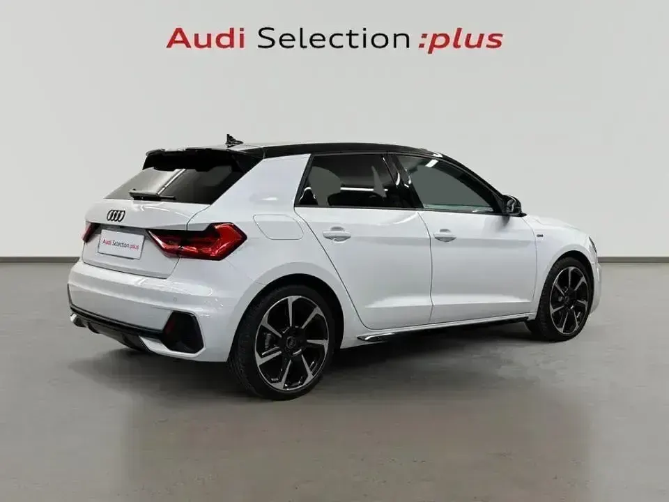 Usado Audi A1 Sportback S-Line 116 CV (85 kW) 2025 Blanco Utilitario