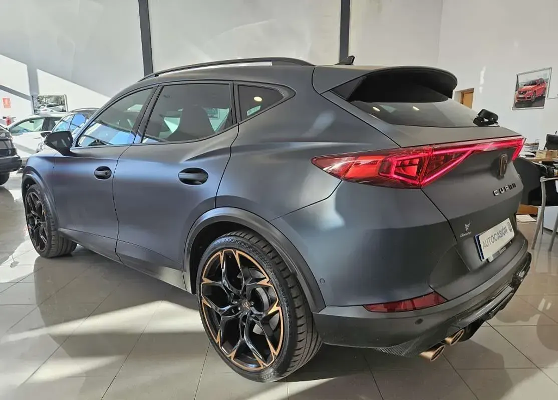 Usado Cupra Formentor VZ 390 CV (286 kW) 2022 Gris / plata SUV