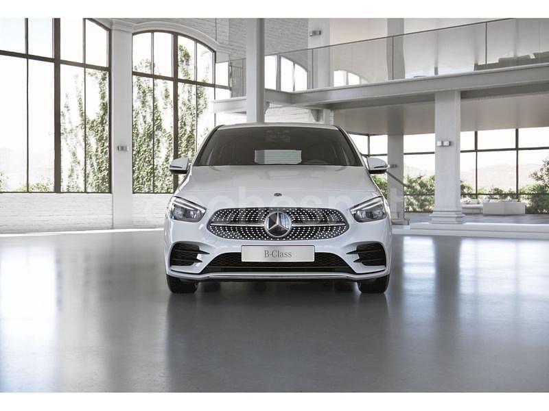 Usado Mercedes B250e 218 CV (160 kW) 2022 Blanco Monovolumen
